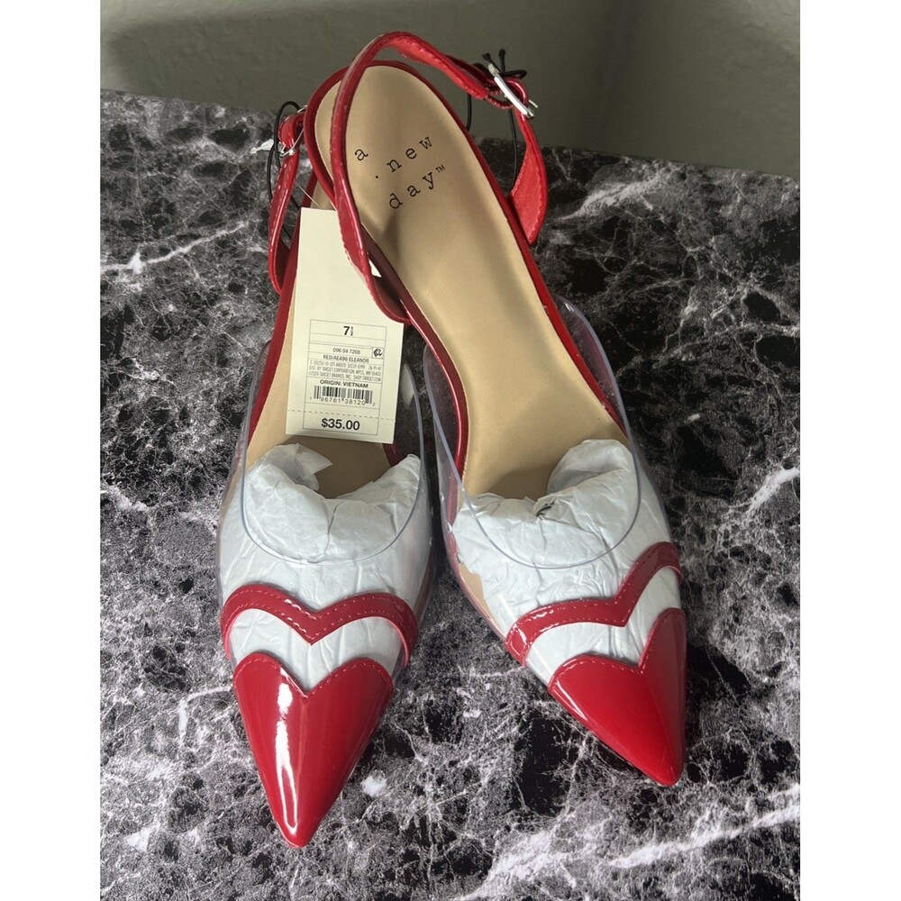 A New Day Shoes Womens Size 7.5 Eleanor Heart Kitten Heels Clear Strap Dressy